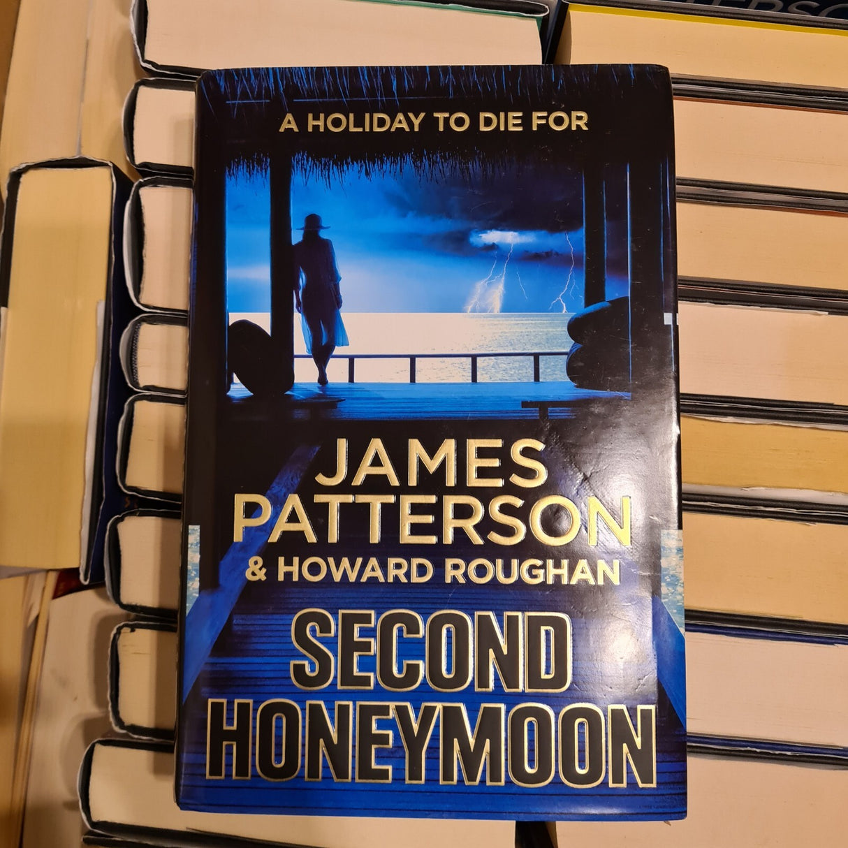 James Patterson Build Your Own Hard or Paperback Book Bundle - Buy 3 Get 2 Free
