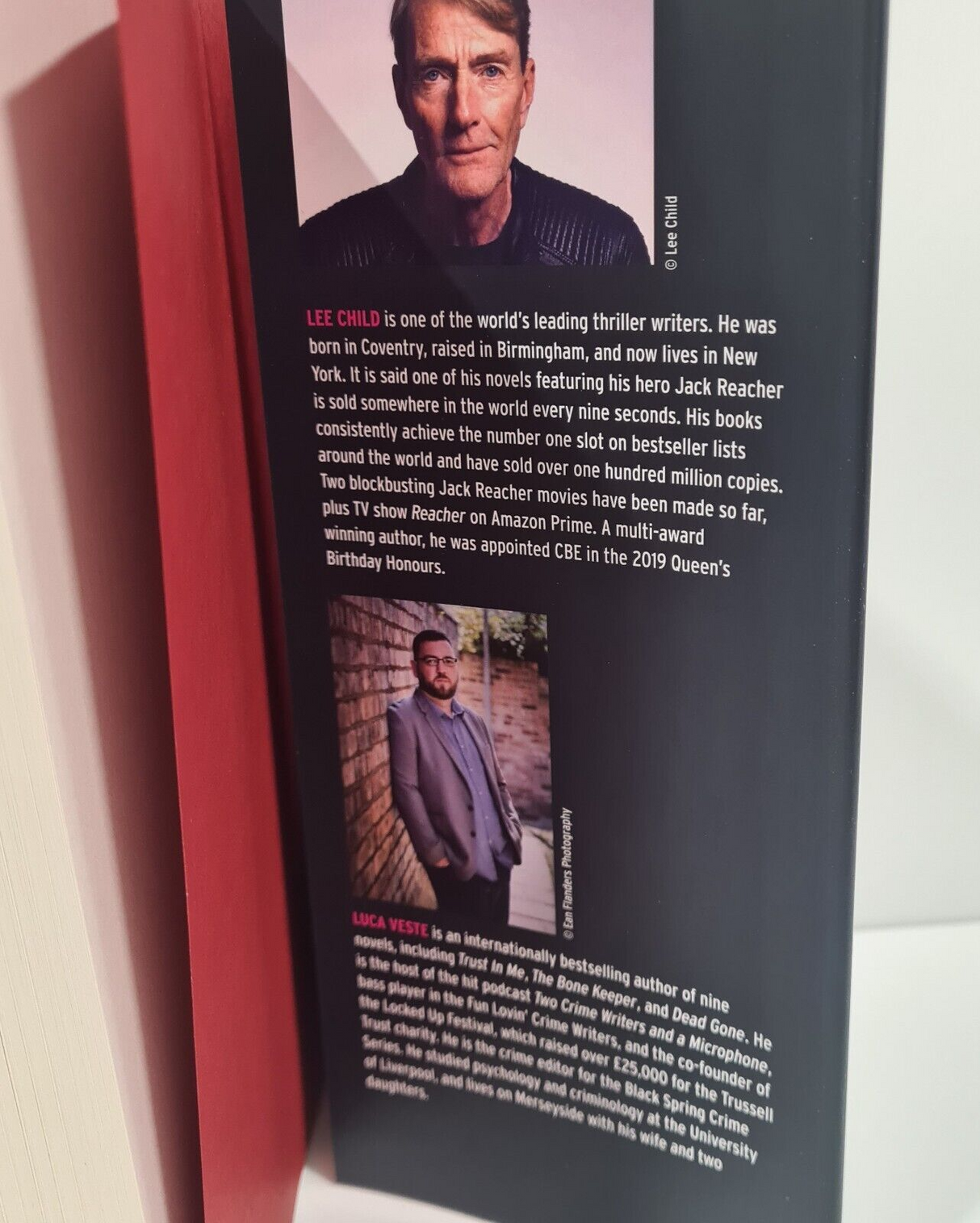 Crimebits 100 Opening Gambits Great Thrillers & Puzzles by Lee Child HardBack