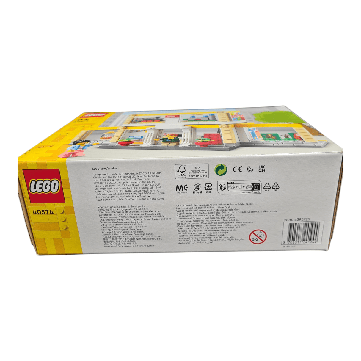 LEGO 40574 Retail Store Set box showing details, 541 pieces, sealed packaging, retired, brand new condition.