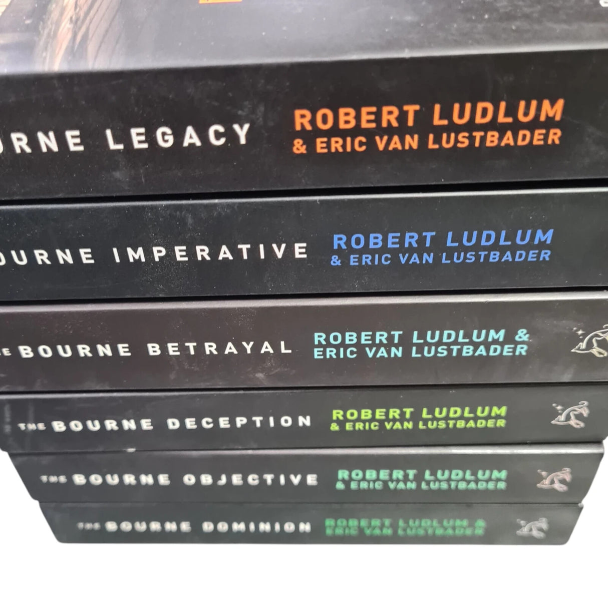 6 x Jason Bourne Paperback Books by Robert Ludlum Bundle