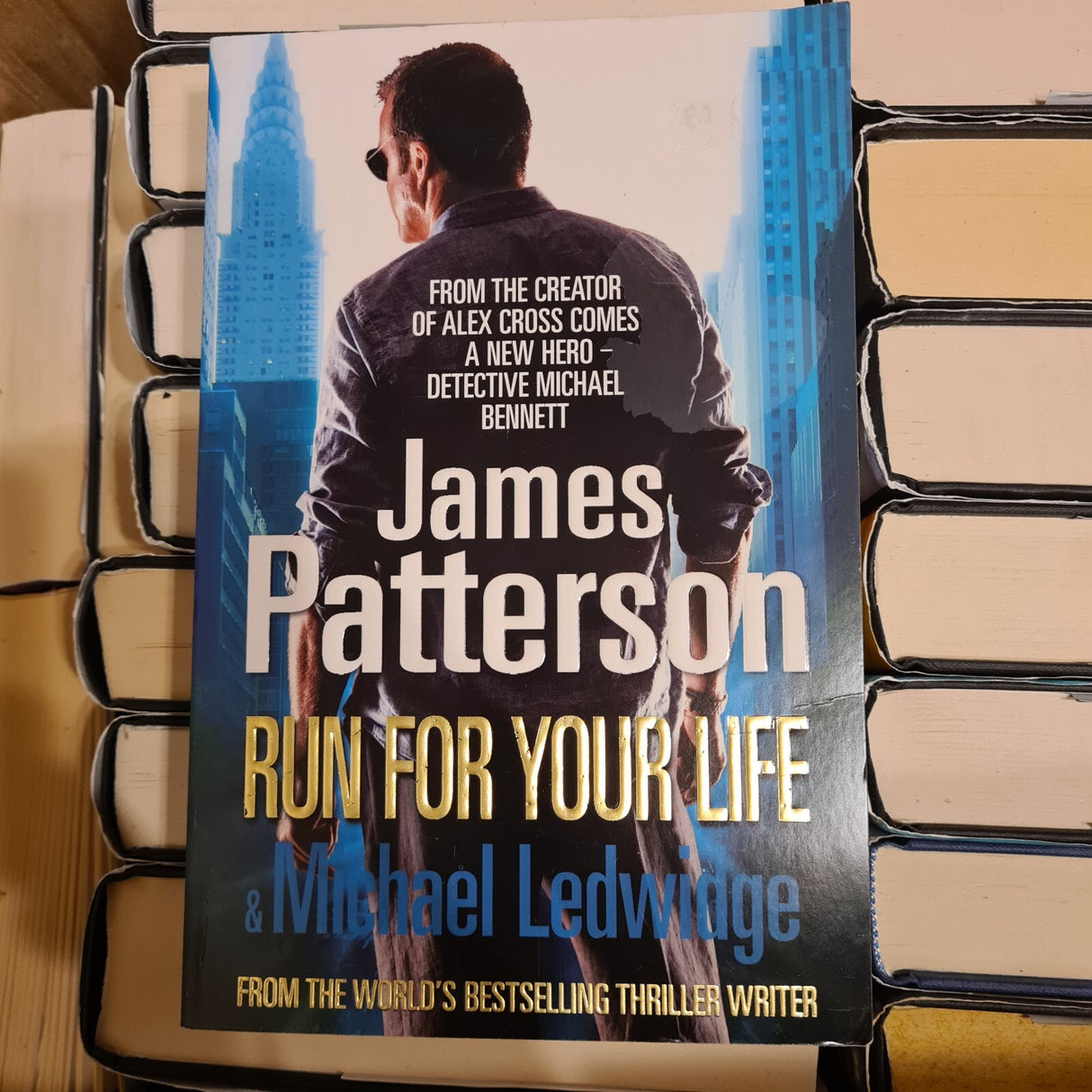 James Patterson Build Your Own Hard or Paperback Book Bundle - Buy 3 Get 2 Free