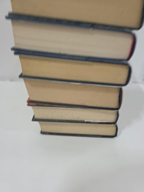 clive cussler hardback books Bundle X6